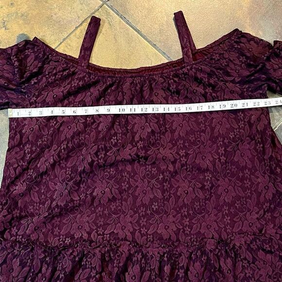 Lane Bryant Purple Lace Cold Shoulder Flare Blouse 18/20 - Picture 8 of 11